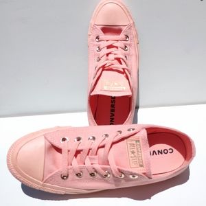 Converse Low Top coral